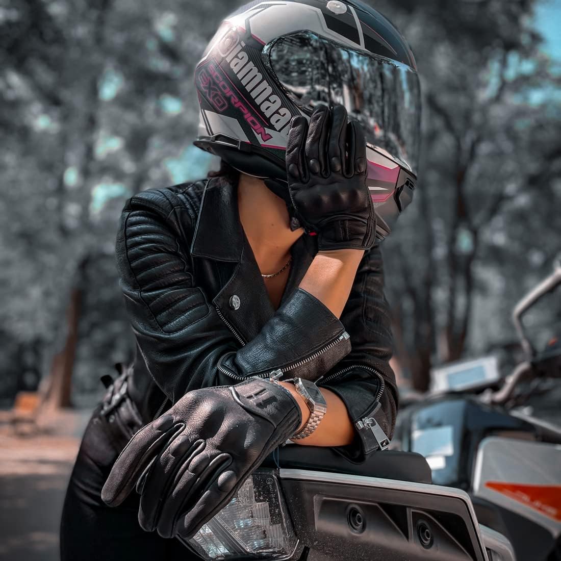 Harssidanzar Women's Motorcycle Gloves,Leather Motorcycle Gloves, Motorbike Gloves, Road Racing, Cycling, Climbing, Powersports Gloves Touchscreen GL016