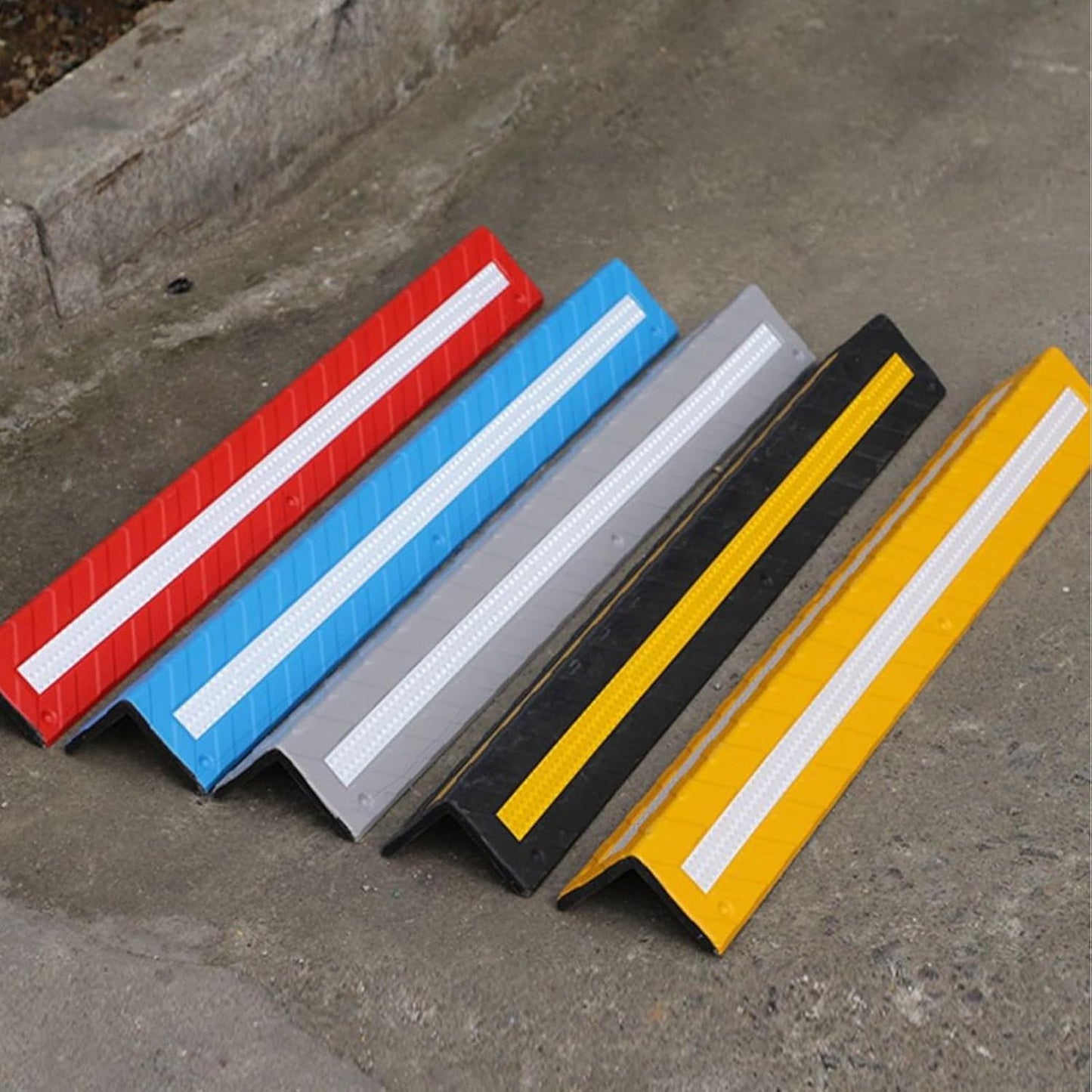 Garage Wall Protector Rubber Wall Corner Guard for Parking Garages, 80cm Long Wall Corner Protector (Red)