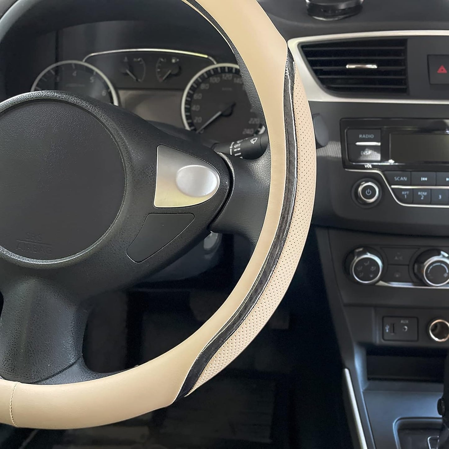 Car Steering Wheel Cover Beige, 14.5-15 inch Steering Wheel Covers with Coasters Microfiber Leather Carbon Fiber Breathable Anti-Slip Durable Universal Auto Steering Wheel Protective