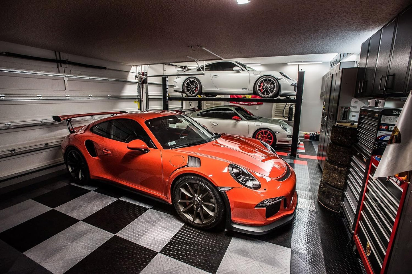 Big Floors RaceDeck Diamond Plate Design, Durable Interlocking Modular Garage Flooring Tile (White, 24 Pack of 12 x 12" Tiles)